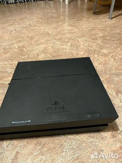 Sony PlayStation 4 FAT 500 GB + 2 джостика