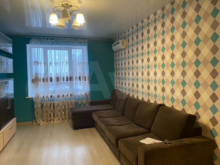 Комната 18 м² в 2-к., 12/22 эт.