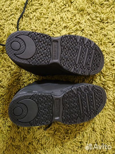 Osiris D3 OG (black)