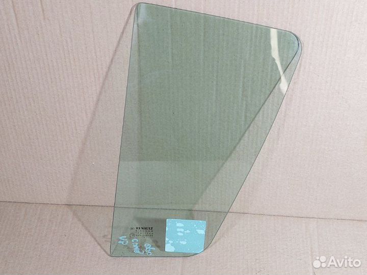 Форточка двери задняя левая Renault Sandero