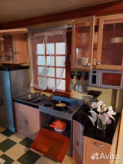 Кукольный дом Room by room Laura Ashley