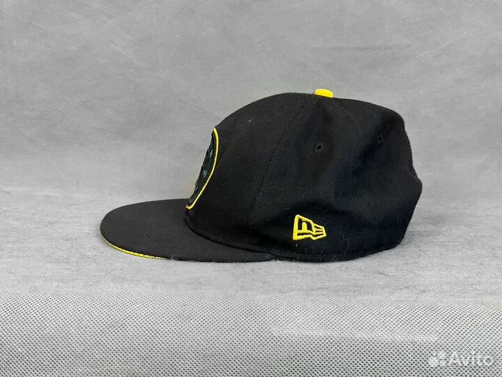 Кепка снепбек Boston Bruins NHL New Era оригинал