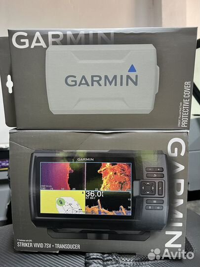 Garmin Striker Vivid 7sv с защитной крышкой