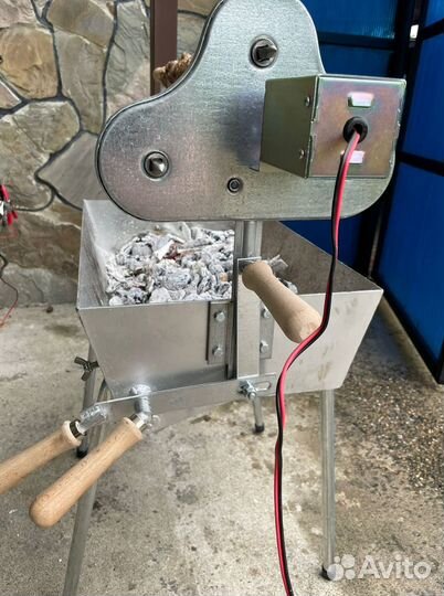 Мангал автоматический угольный