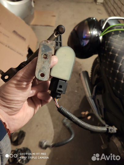 Датчик уровня ксенона,регулировки Murano Z50, Z51