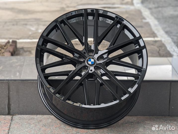 Колеса в сборе зима R21 5x112 на BMW X5 X6 X7 G07