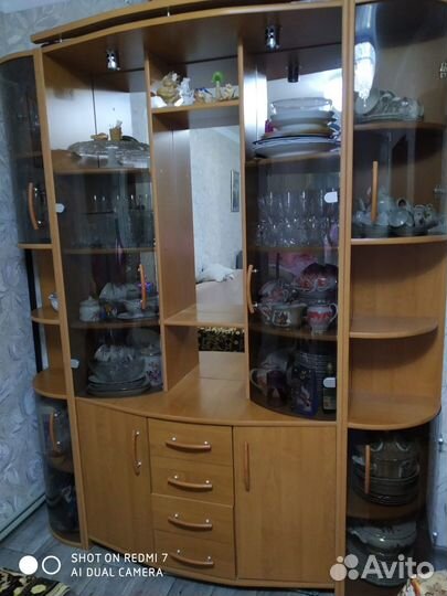 Шкаф сервант