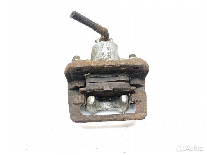 Суппорт тормозной задний правый Honda CR-V 2 рест