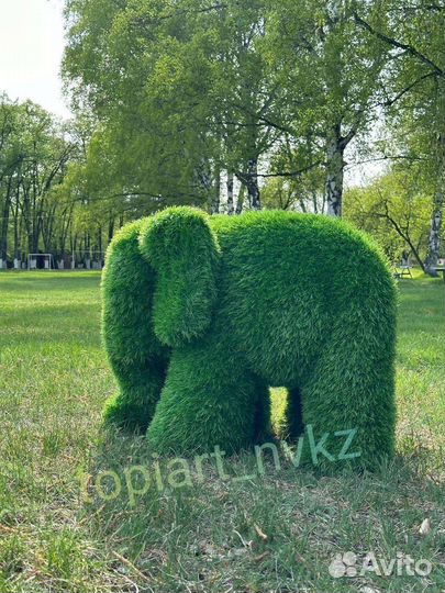 Топиарный слоник