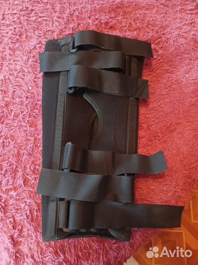 Ортез на коленный сустав