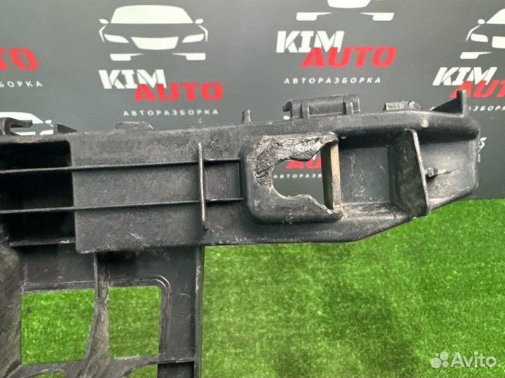 Кронштейн заднего бампера левый Hyundai I30 Sw 1.6