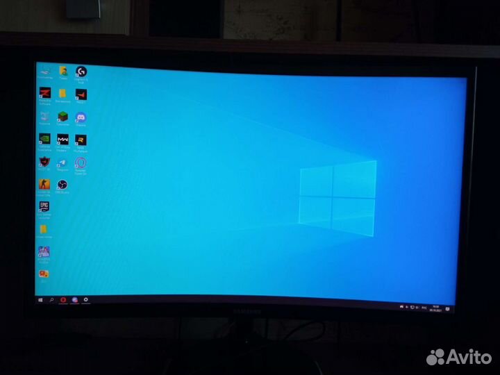 Монитор Samsung изогнутый c24f390fhi