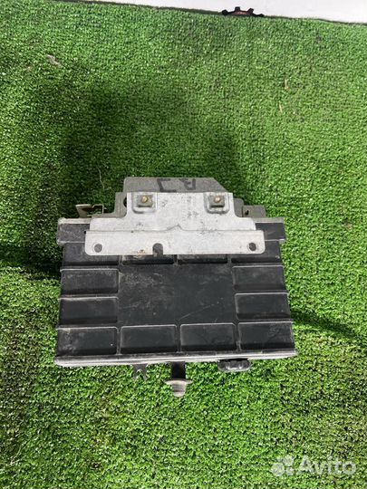 Блок управления ABS Volkswagen Passat B3