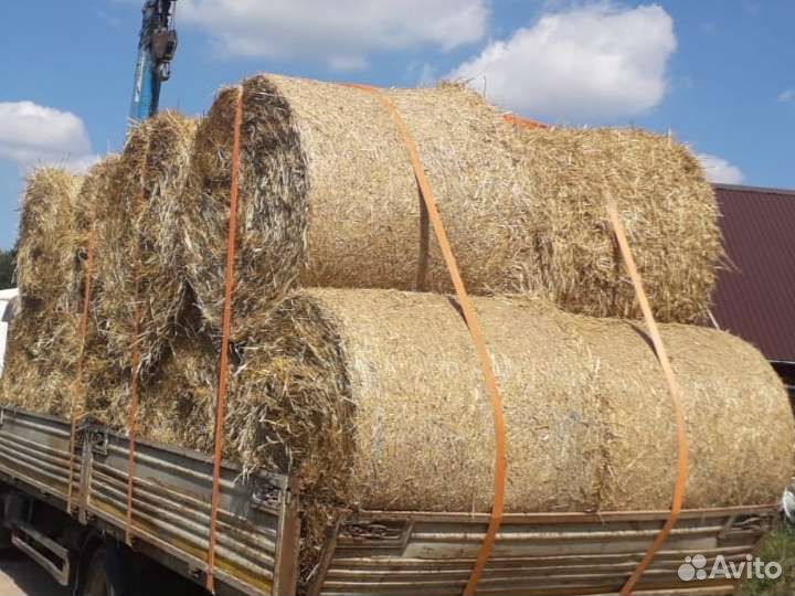 Солома с доставкой в мешках и рулонах