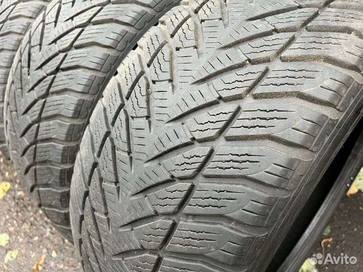 Goodyear UltraGrip SUV+ 295/40 R20 106V