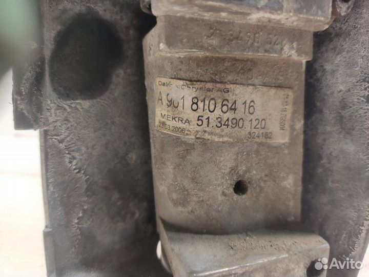 Зеркало правое Mercedes Sprinter W904 OM611 2008
