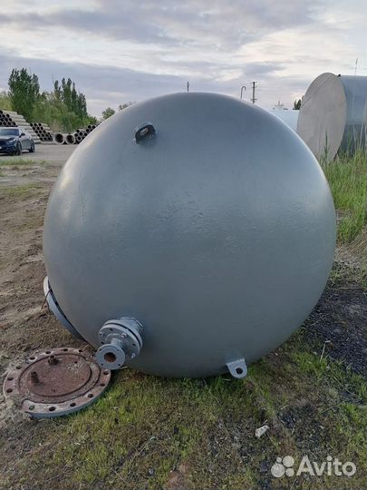 Резервуары стальные горизонтальные и вертикальные