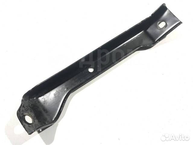 Кронштейн левый Audi A6 C6