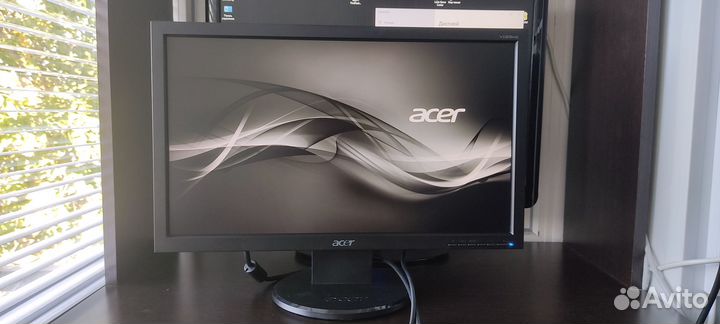Монитор Acer V193HQ