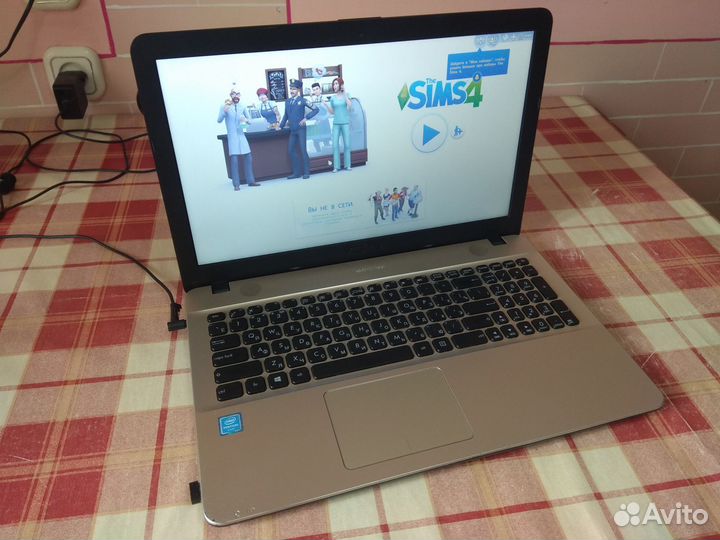 Тонкий 4-х ядерный asus ssd 240gb для работы и