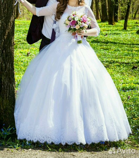 Свадебное платье