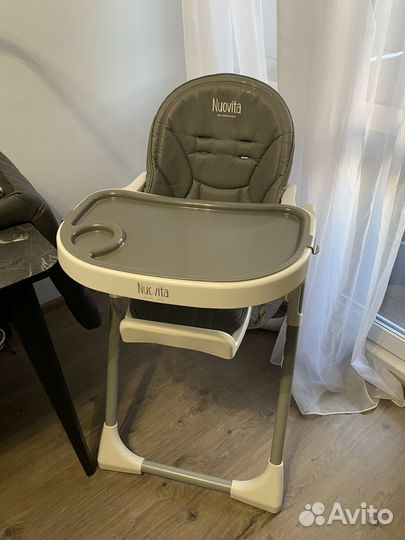 Стульчик для кормления nuovita