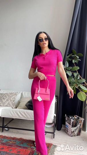 Костюм женский