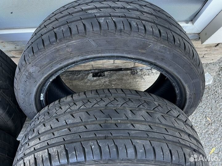 Roadmarch Prime UHP 08 205/45 R16 87W