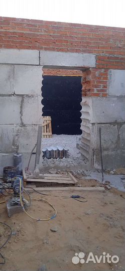 Алмазное сверление (бурение) отверстий