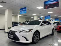 Lexus ES 2.5 CVT, 2021, 28 000 км, с пробегом, цена 4 600 000 руб.