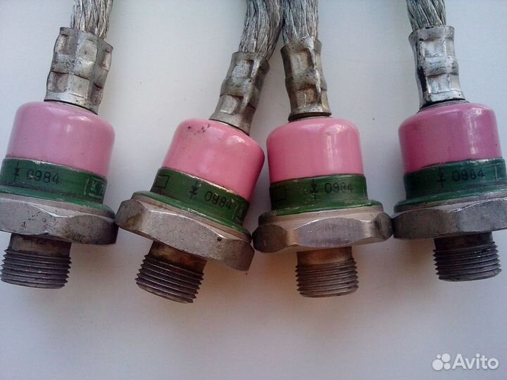 Силовой диод В200 (200 Ампер)