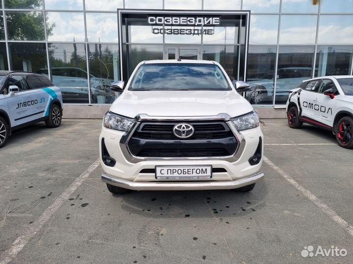Toyota Hilux 2.8 AT, 2020, 68 500 км