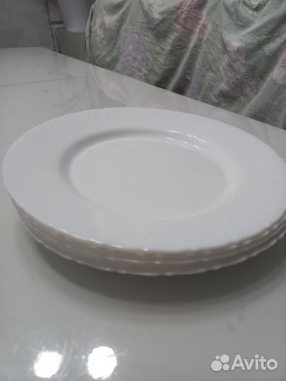 Продаю тарелки