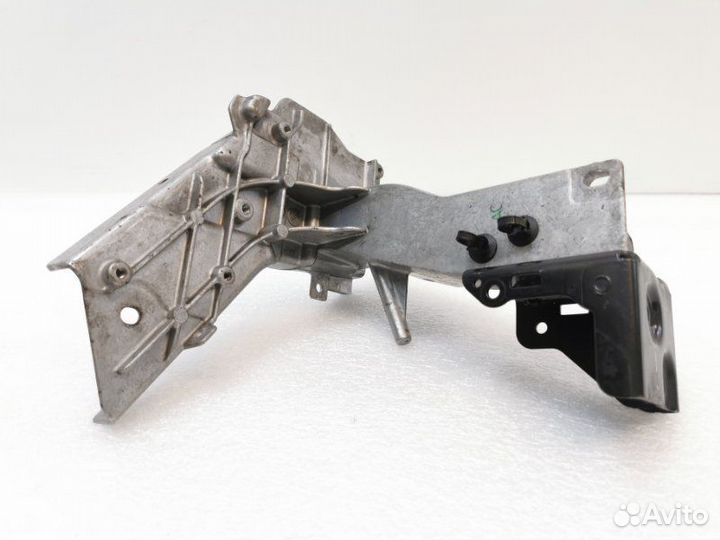 Кронштейн передней панели Mercedes-Benz Glc-Class