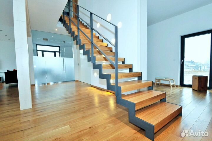 Лестница под ключ в дом