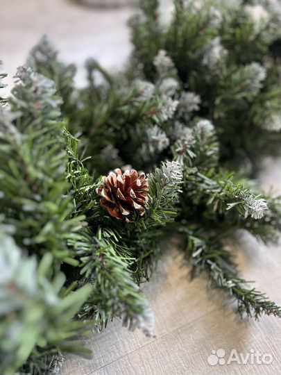 Гирлянда из ели