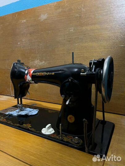 Швейная машина Подольск