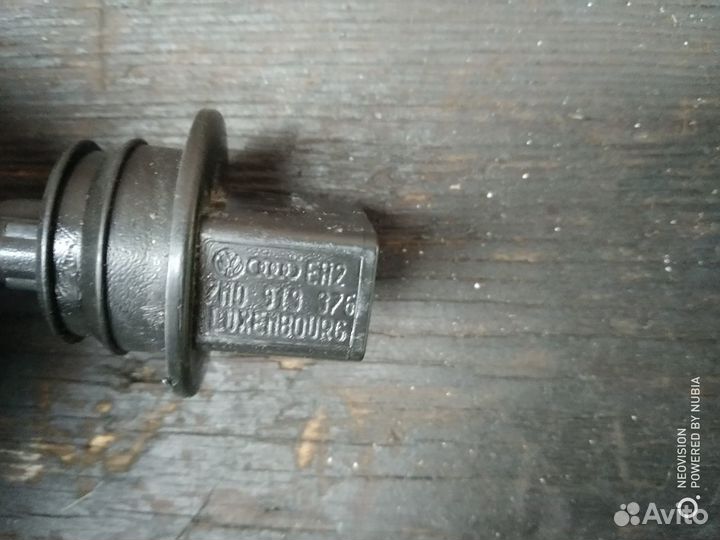 Датчик уровня жидкости Ауди А4 Б8