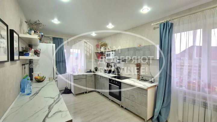 Дом 105,4 м² на участке 8,05 га