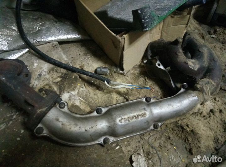 Выпускной коллектор Subaru