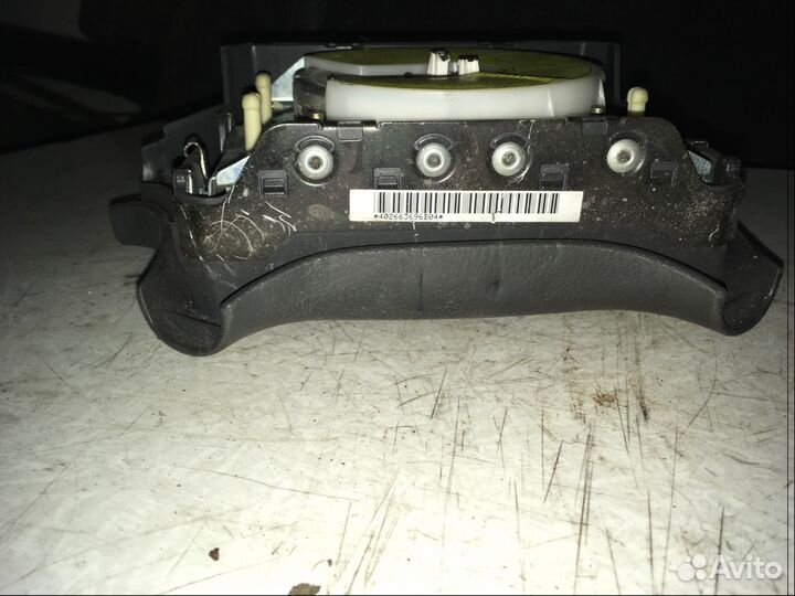 Подушка airbag Mitsubishi Galant E5