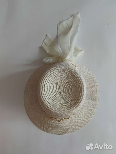 Шляпа женская белая