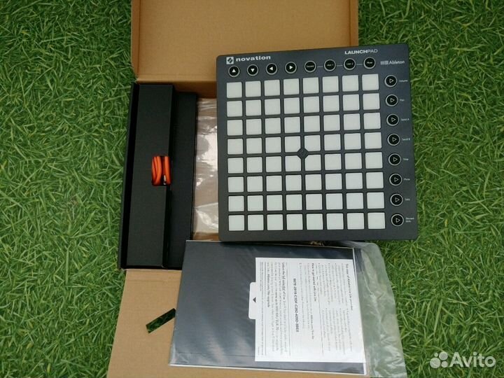 Novation Launchpad MK2