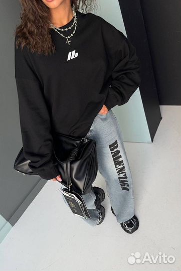 Крутой свит Balenciaga