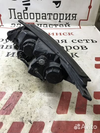 Фара правая Kia Sportage