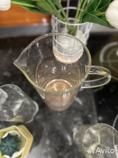 Кувшин и 3 стакана