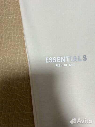 Брюки женские Essentials