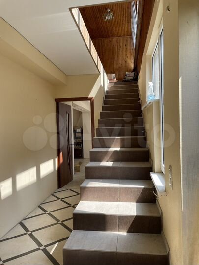 Дом 220 м² на участке 2,1 сот.