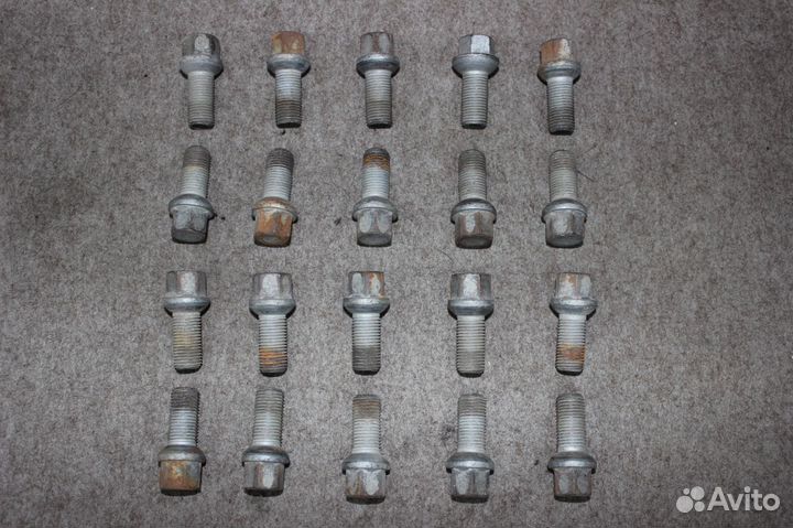 Болты колесные M14 комплект Mercedes (20шт)