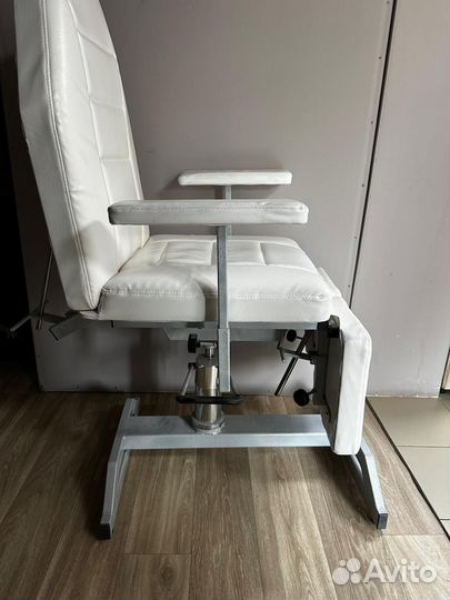 Кресло для педикюра бу
